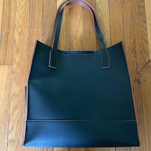 Tommy Bahama Vegan leather tote
